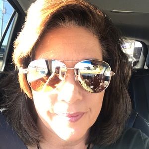 Meet your Posher, Donna